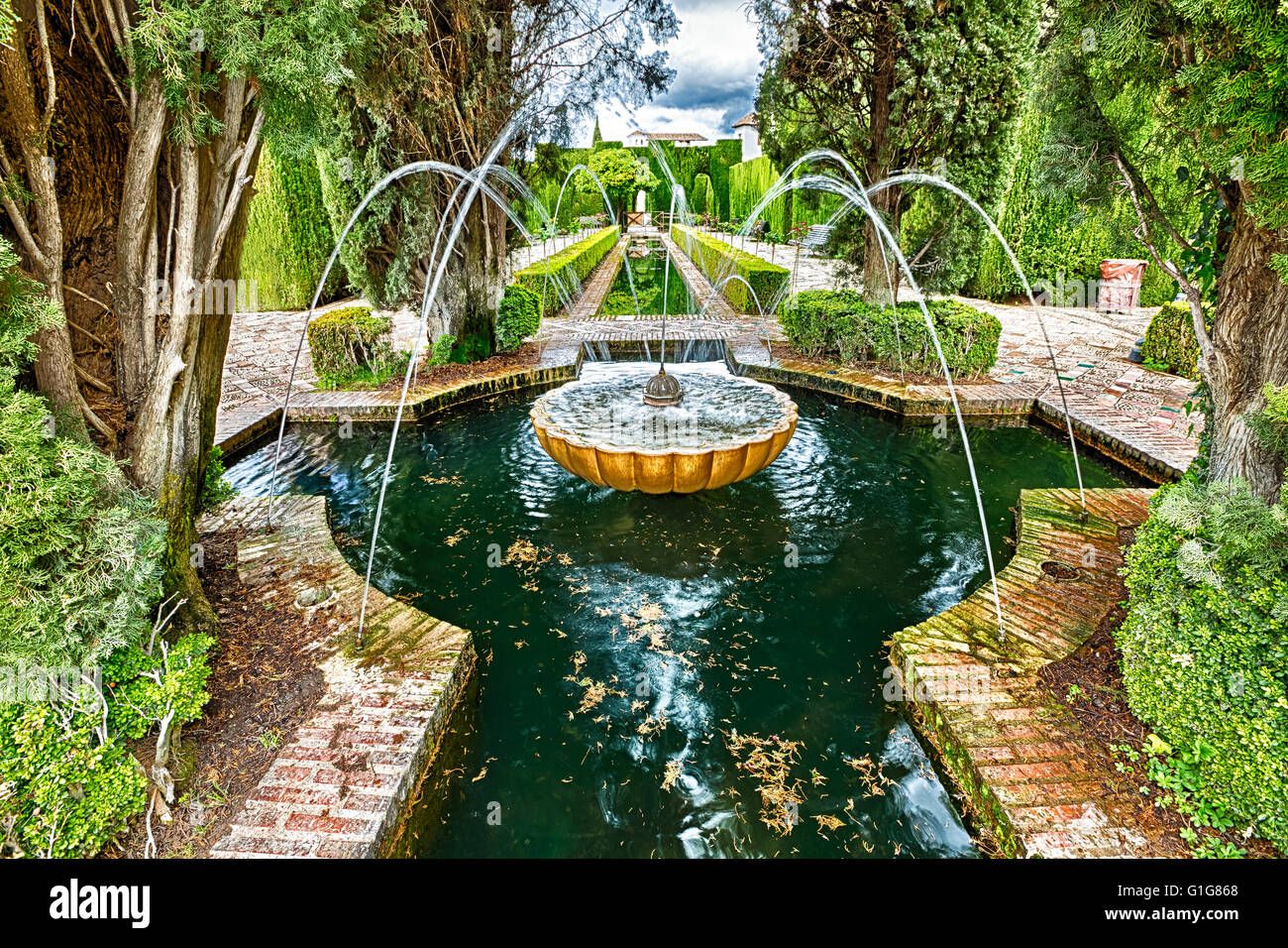Granada-GeneralifGardens