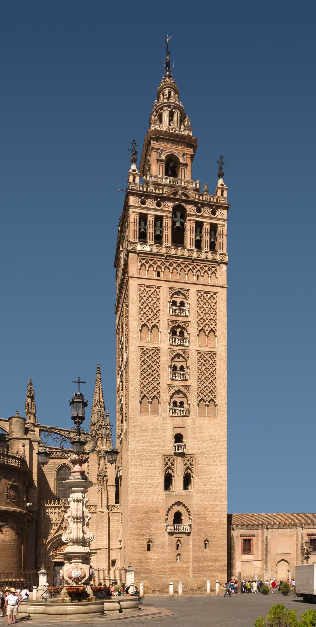 Seville-Giralda